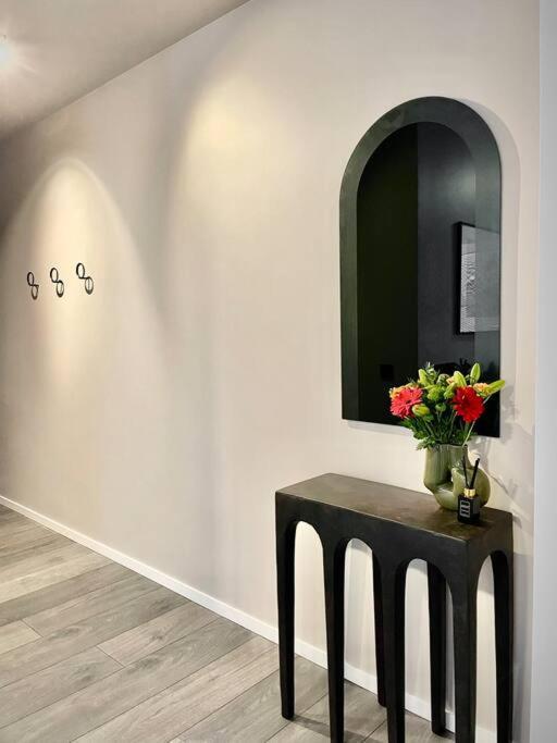 Private Lux 2Br & 2Ba City Center With Free Parking Reykjavík Exterior foto
